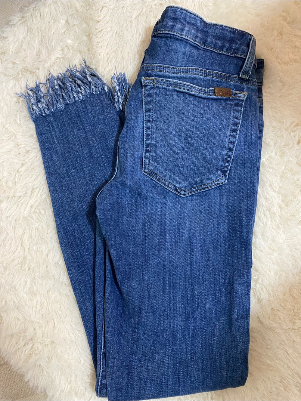 Joe's Jeans Indigo Frayed Ankle Crop